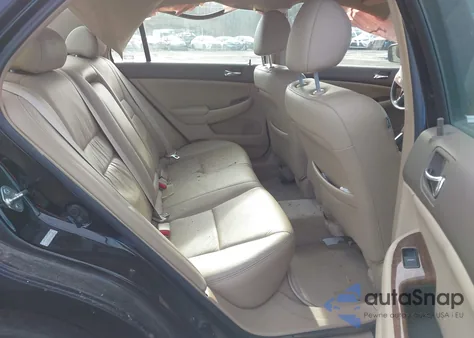 2006 Honda Accord 3.0 Ex z USA, uszkodzony, nr VIN 1HGCM66556A075031